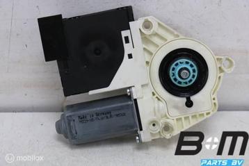 Raammotor rechtsvoor VW Passat B6 Variant 1K0959702P beschikbaar voor biedingen