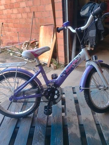 Meisjesfiets zo goed als nieuw! beschikbaar voor biedingen