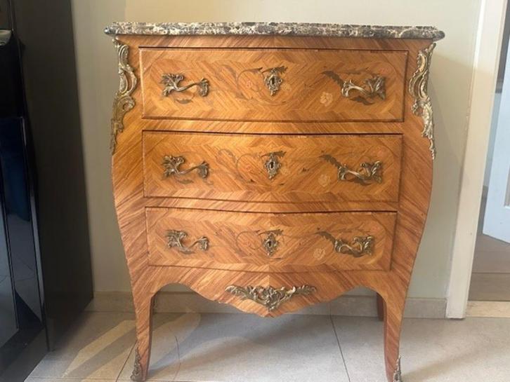 Commode 3 tiroirs style Louis XV L84*P41*H87, Maison & Meubles, Armoires | Commodes, Comme neuf, Moins de 100 cm, 50 à 100 cm
