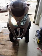 Te koop, Motoren, Scooter, 300 cc, Particulier, 1 cilinder