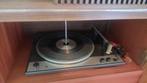 vintage radio en platenspeler in meubel, Antiek en Kunst, Antiek | Tv's en Audio, Ophalen