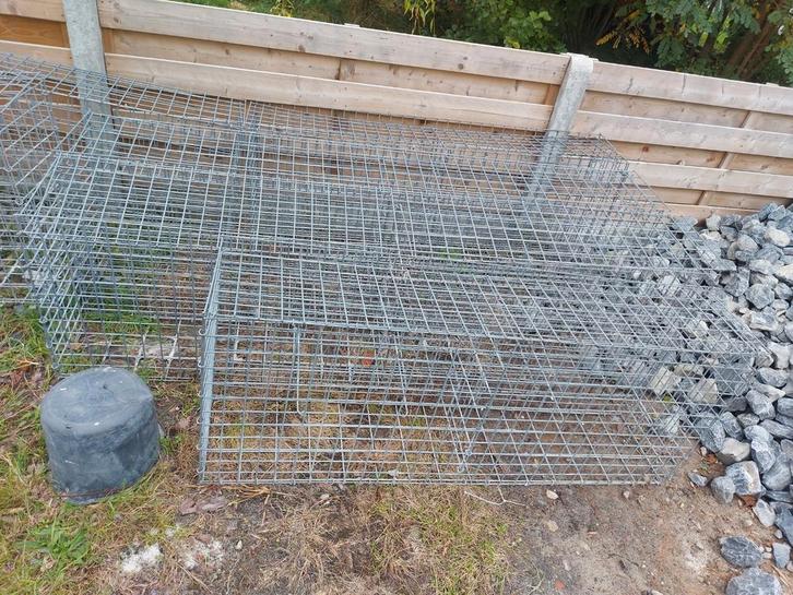 Steen korven, Tuin en Terras, Gaas en Draad, Gebruikt, Ophalen