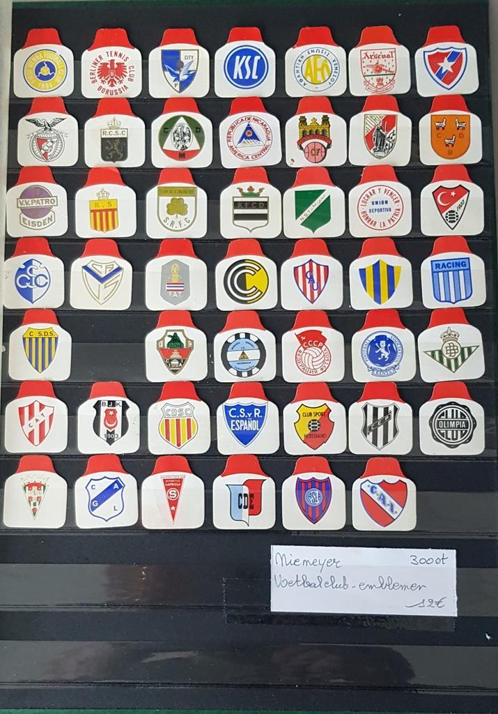 Emblemen, Verzamelen, Complete verzamelingen en Collecties, Ophalen of Verzenden