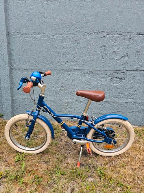 FIETS 16 INCH 900 CITY BLAUW B'TWIN, Fietsen en Brommers, Fietsen | Kinderfietsjes, Gebruikt, 16 tot 20 inch, Zijwieltjes, Ophalen
