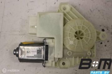 Raammotor RA (bijrijderskant) VW Golf 7 5Q4959812A beschikbaar voor biedingen