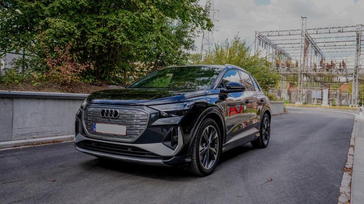 Audi Q4 e-tron 35 S-Line, Auto's, Audi, Particulier, e-tron, ABS, Achteruitrijcamera, Adaptieve lichten, Airconditioning, Android Auto