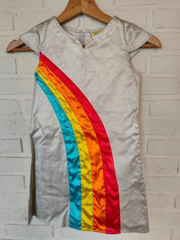 K3 regenboogkleed maat 122 beschikbaar voor biedingen