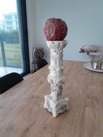 Stenen kaarsenhouder met prachtige kaars, Enlèvement