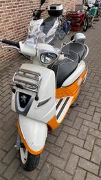 Peugeot Django 50 cc., Fietsen en Brommers, Scooters | Peugeot, Ophalen, Zo goed als nieuw