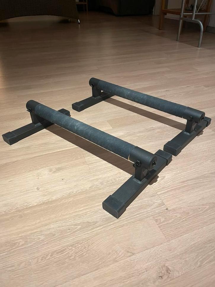 Barres parallèles Gornation – Excellent état, Sport en Fitness, Fitnessapparatuur, Gebruikt, Overige typen, Armen, Rug, Metaal