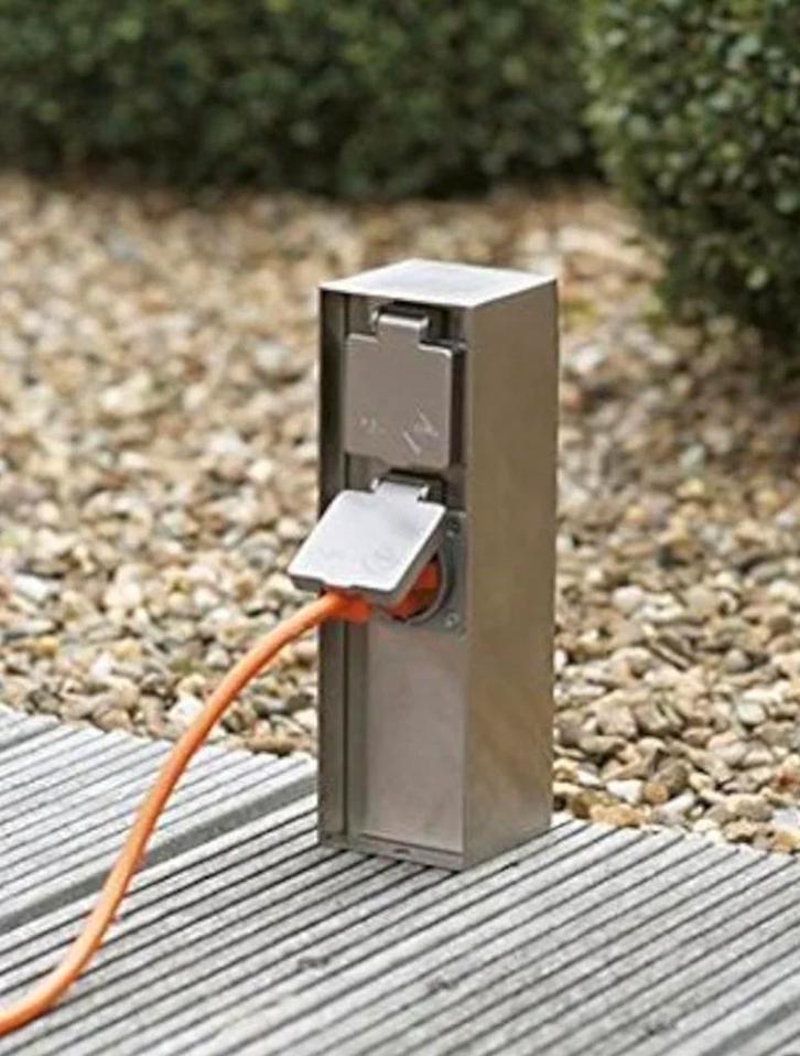 Auckland by Massive 2 pièces disponibles, Jardin & Terrasse, Éclairage extérieur, Comme neuf, Inox, Alimentation secteur, Résistant à l'eau