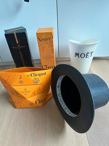 Pakket veuve clicquot moet & chandon  disponible aux enchères