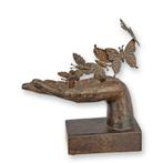 open hand met vlinders , beeld, Ophalen of Verzenden, Nieuw, Mens