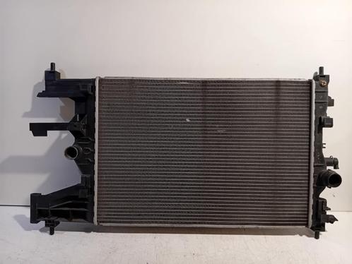 RADIATEUR Opel Astra J Sports Tourer (PD8 / PE8 / PF8), Auto-onderdelen, Airco en Verwarming, Opel, Gebruikt