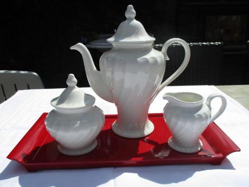 Elegante koffie of thee set, Antiek en Kunst, Antiek | Servies compleet, Ophalen