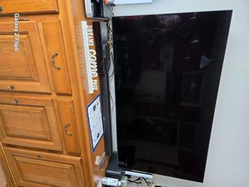 nieuwstaat 65 inch samsung Smart TV 3 jaar oud beschikbaar voor biedingen