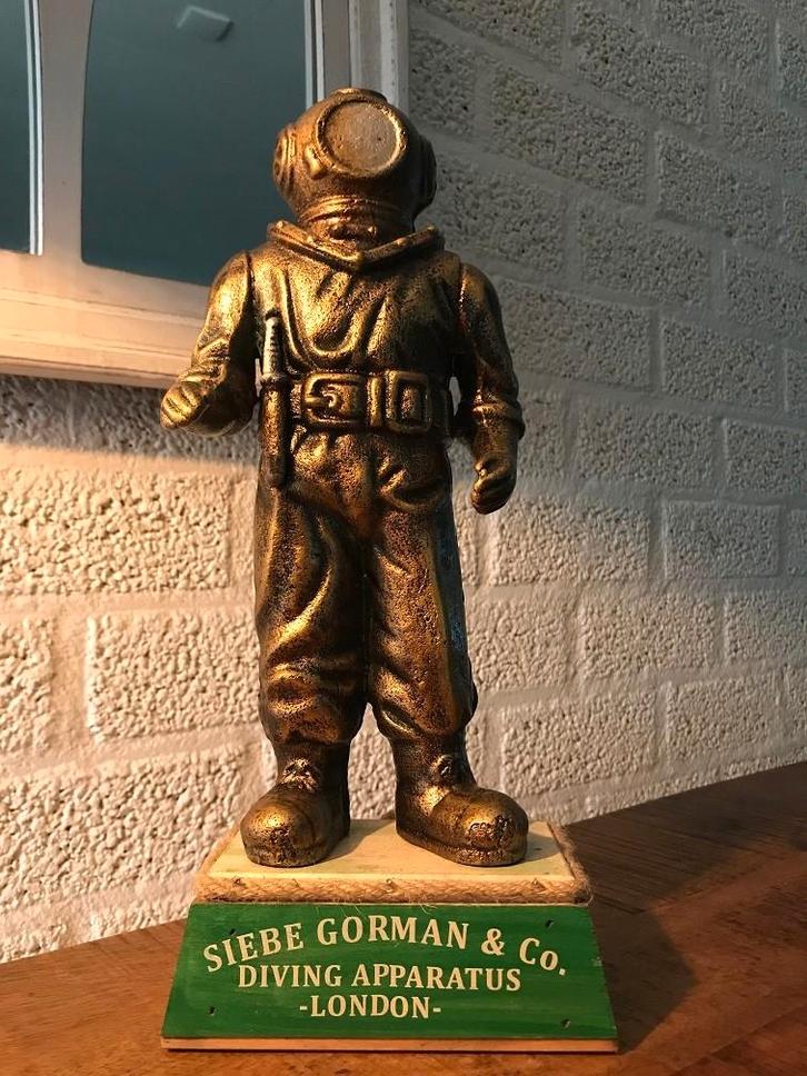 antieke duiker met duikhelm, gietijzer - Siebe Gorman, Antiek en Kunst, Curiosa en Brocante, Ophalen of Verzenden
