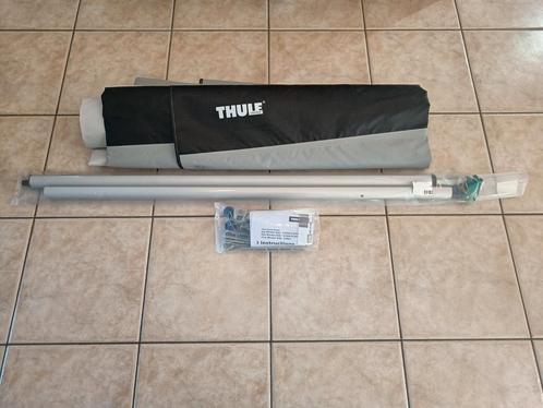 Thule G2 2m50 NIEUWE sun /windblocker + RAFTER BLOCKER stang, Caravans en Kamperen, Voortenten en Luifels, Zo goed als nieuw, Ophalen