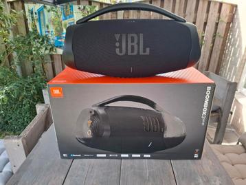 JBL boombox 3 wifi versie  beschikbaar voor biedingen