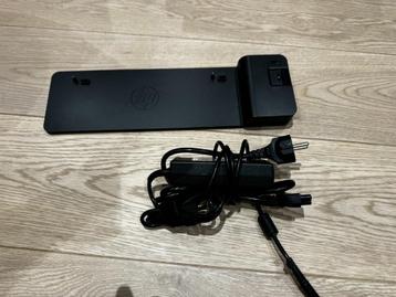Station d'acceuil HP avec alimentation beschikbaar voor biedingen