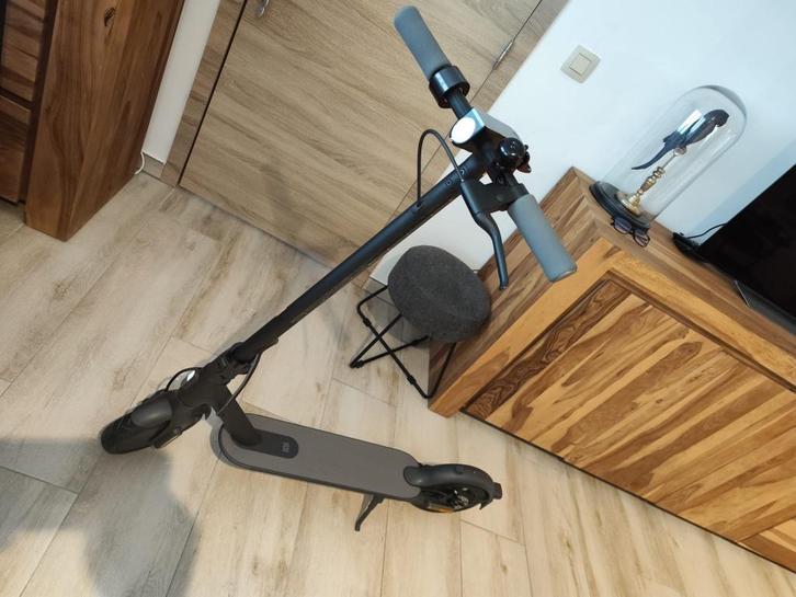 Trottinette électrique Xiaomi Essential – jamais utilisée !, Diversen, Overige Diversen, Nieuw, Ophalen
