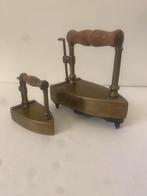Antieke Strijkijzers - Set van Twee - compleet., Antiek en Kunst, Ophalen of Verzenden