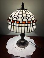 Tiffany tafellamp 30cm, Huis en Inrichting, Lampen | Tafellampen, Ophalen of Verzenden, Zo goed als nieuw, Minder dan 50 cm, Tiffany