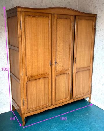HUIS MOET DRINGEND LEEG: KOOPJES --> slaapkamer meubilair beschikbaar voor biedingen