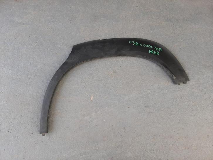 Elargisseur aile CITROEN C3 AIRCROSS ARRIERE DROIT air cross, Autos : Pièces & Accessoires, Freins & Transmission, Citroën, Enlèvement ou Envoi