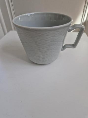6 volledig nieuwe tassen voor choco of koffie  l beschikbaar voor biedingen