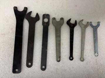 Sleutels voor slijptol – slijpschijf beschikbaar voor biedingen