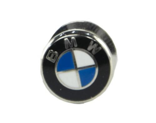 Origineel BMW logo spelt label pin merchandise 80282411112 2, Handtassen en Accessoires, Manchetknopen, Nieuw, Ophalen of Verzenden