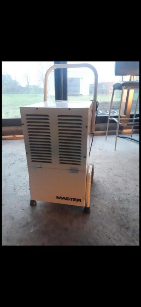 Bouwdroger te huur met vochtigheidsmeter, Doe-het-zelf en Bouw, Ventilatie en Afzuiging, Zo goed als nieuw, Ophalen