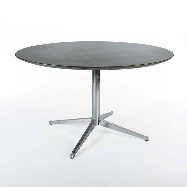 Knoll international ronde eettafel, Huis en Inrichting, Tafels | Eettafels, Gebruikt, Ophalen
