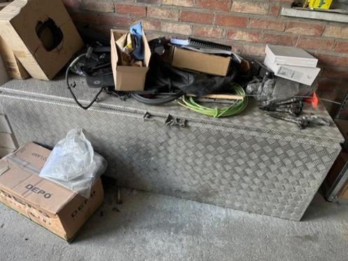 COFFRES A OUTILS, Auto-onderdelen, Trekhaken, Gebruikt, Ophalen