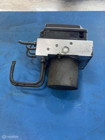 ABS-pomp Mercedes Vito W639 120 CDI  A0014461689 beschikbaar voor biedingen