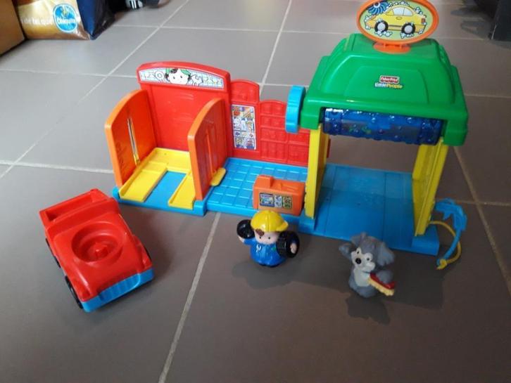 Fisher Price - autowasstraat - vanaf 12 mdn, Kinderen en Baby's, Speelgoed | Fisher-Price, Zo goed als nieuw, Speelset, Met geluid