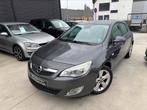 Opel Astra 1.6Benzine - 2011 - 176.xxxkm - FULL OPTIE, Auto's, Voorwielaandrijving, Stof, Zwart, Parkeersensor