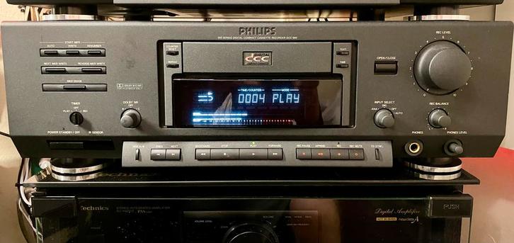 Philips DCC 900, TV, Hi-fi & Vidéo, Decks cassettes, Simple, Philips, Auto-reverse, Commandes tactiles, Tape counter, Enlèvement ou Envoi
