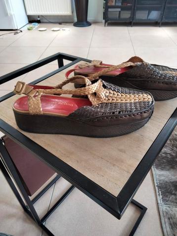 Sandalen.brons en goudkleurig.Merk Stephane Kelian.maat 38, Enlèvement ou Envoi, Comme neuf