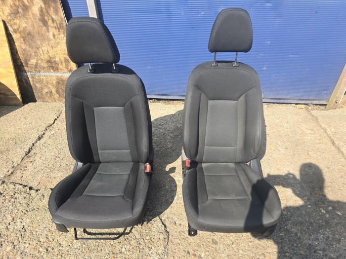 Bekleding Set (compleet) van een Hyundai I40, Auto-onderdelen, Interieur en Bekleding, Hyundai, Gebruikt, 3 maanden garantie