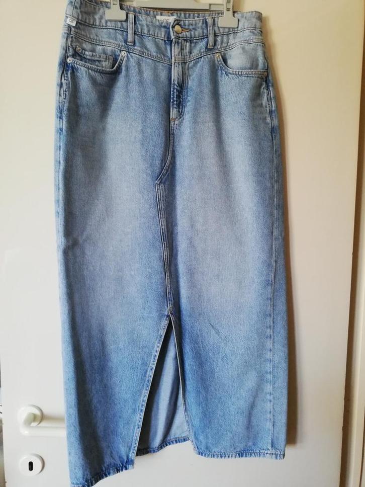 Lange jeansrok merk QS maat 38, Kleding | Dames, Spijkerbroeken en Jeans, Zo goed als nieuw, Ophalen of Verzenden