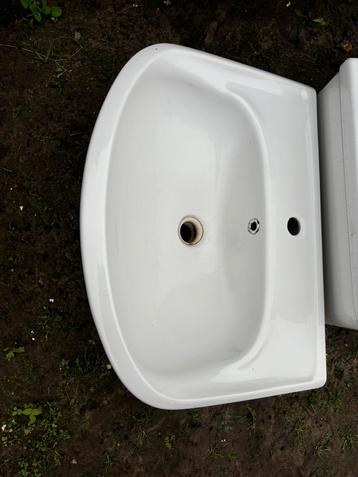Grote witte wastafel van Sphinx  beschikbaar voor biedingen