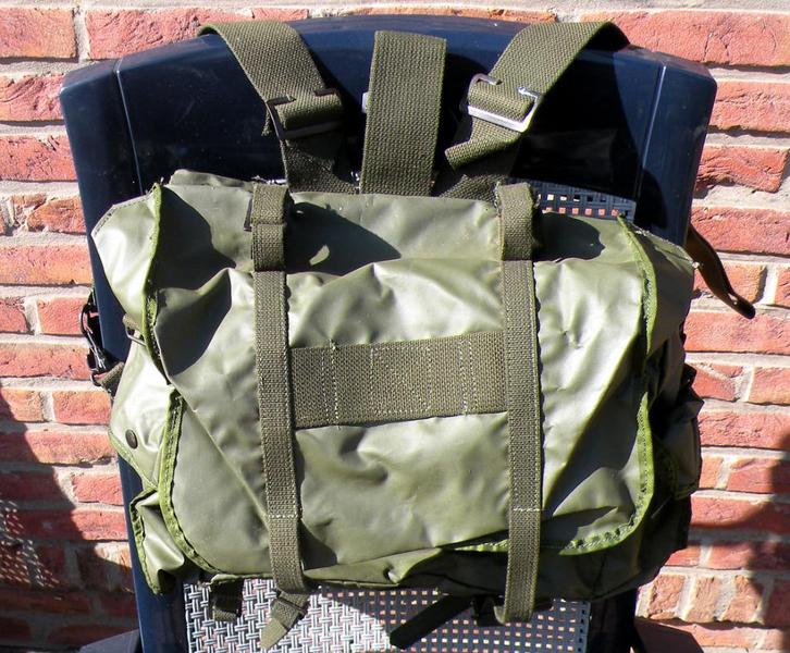 ABL rugzak (Belgisch leger) M71 - 70-80, Handtassen en Accessoires, Tassen | Rugtassen, Zo goed als nieuw, Overige merken, 25 tot 40 cm