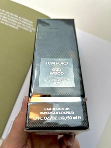 Tom Ford Oud Wood Eau de Parfum 50 ml beschikbaar voor biedingen