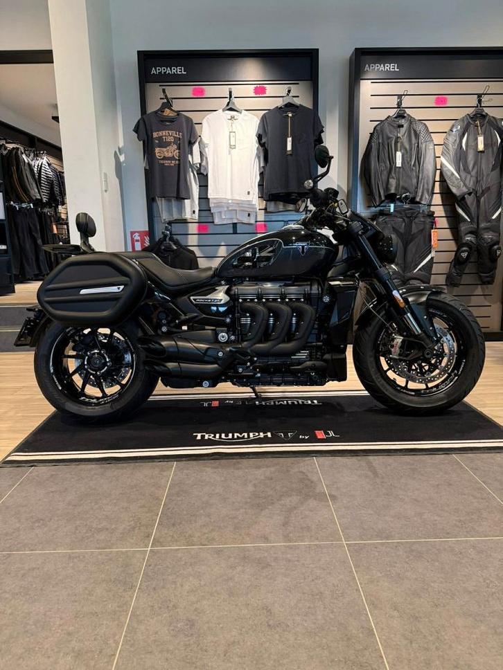 ROCKET 3 R STORM, Motos, Motos | Triumph, Entreprise, Autre, plus de 35 kW, 3 cylindres, Permis Moto A, ABS, Transmission par cardan