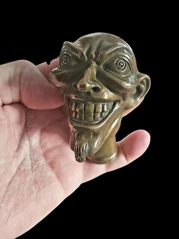 Tête de Diable " grotesque " Bronze. beschikbaar voor biedingen