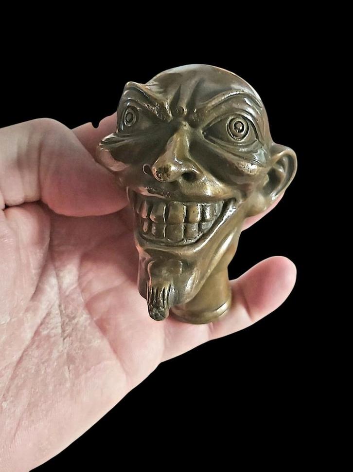 Tête de Diable " grotesque " Bronze., Antiek en Kunst, Antiek | Overige Antiek, Ophalen of Verzenden
