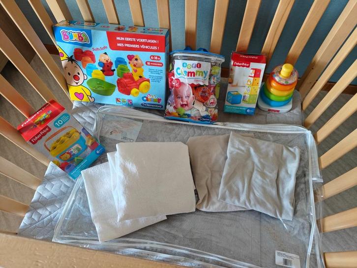 Babypark met toebehoren, Kinderen en Baby's, Babyparken, Zo goed als nieuw, Rechthoekig, In hoogte verstelbaar, Boxkleed, Wieltjes