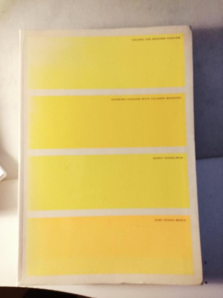 Colors for modern fashion, Boeken, Mode, Ophalen
